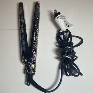 TCT Elite Flat Iron Titanium Ceramic Flatiron Hair Styler HST061CF Paisley Print